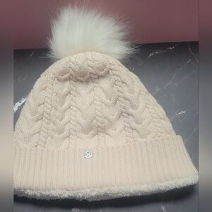 lululemon athletica Cream Cable-Knit Pom Beanie